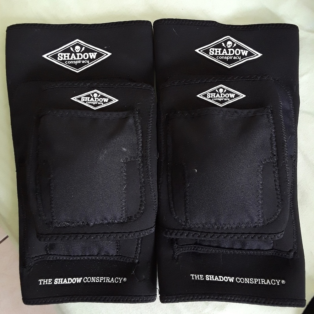 Shadow Consipracy Super Slim Knee pads Elbow pads